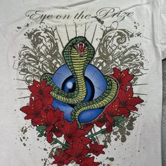 Vintage Y2K 2000’s Cobra EYE ON THE PRIZE T-shirt Fruit of The Loom Size Large