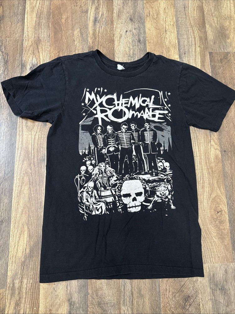Vintage My Chemical Romance Shirt Mens Small Black Parade Y2K 2000s See Pics