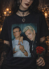 Buffy the Vampire Slayer T-Shirt ✩ SPIKE + GILES! British Bromance ♡ Funny! 90s!