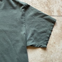 Nautica vtg t shirt green torch light my fire Hawaii style graphic
