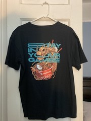 Exclusive Door Dash Brand Men’s Black XL T-Shirt w/Red Gamer Bucket Hat(NYCCC)