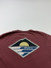 RVCA Shirt Mens Large Red Sunset Wave Logo Graphic Tee Tagless Surf Beach