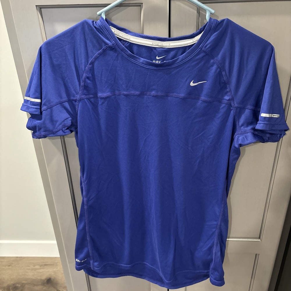 Nike Miler Dri-Fit Size M Crew Neck T-Shirt Activewear Blue Running
