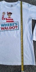 Where’s Waldo? Men’s T-Shirt Size Medium Cartoon Graphic Print Long Sleeve White