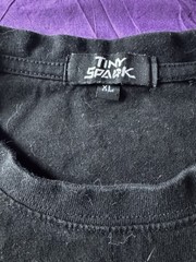 Tiny Spark Black Ramen Bowl Japanese Text Graphic Crew Neck T-Shirt Size XL