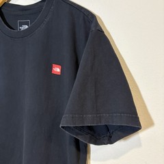 The North Face Red Box Aconcagua Mens graphic T-Shirt Black Large Heavyweight