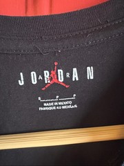 Jordan Jumpman White Graphic Men’s Black Short-Sleeve T-Shirt – Size S