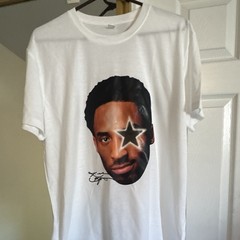 Kobe Bryant Big Face Logo KISS Collab. Screen Print Graphic Tee Men’s Large