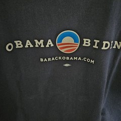 Barack Obama/ Joe Biden Official 2008 Campaign Bayside T-shirt Size XL