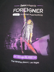 FOREIGNER LIVE IN CONCERT 2022 THE VENETIAN RESORT LAS VEGAS T-SHIRT (L) USED