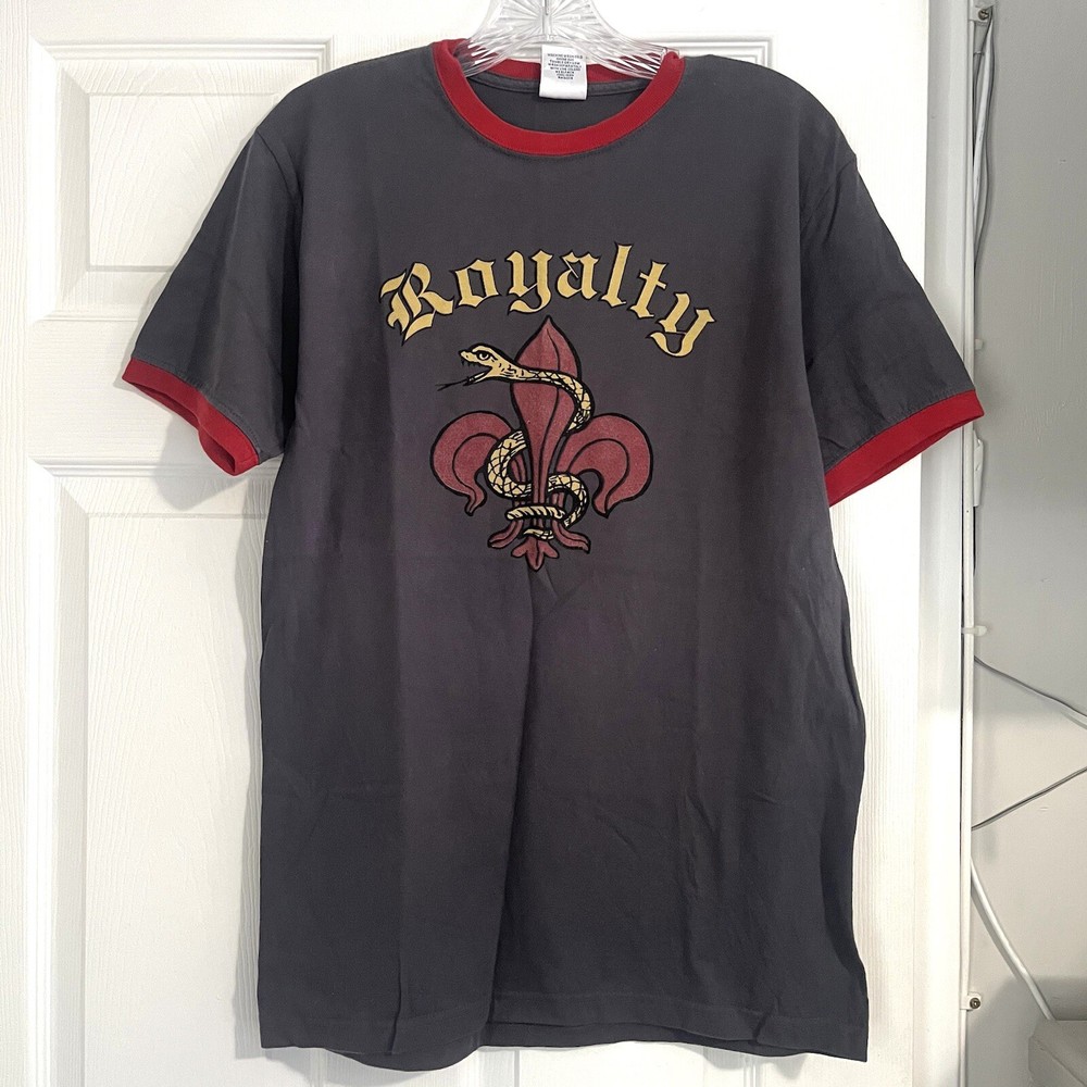 Vintage Lucky Brand T Shirt Knit Wear Gray And Red Royalty Short Sleeve Men’s XS