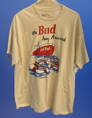 Budweiser T-Shirts (2) Men’s XL & Adjustable Strap Hat White Graphic Print