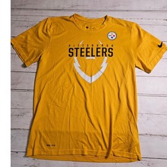 Nike Dri-FIT Pittsburgh Steelers NFL Team Apparel Gold Graphic T-Shirt Mens M