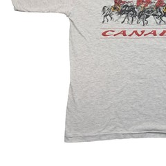 Canada T Shirt Large Men’s White Cotton Vintage Single Stitch Tourist