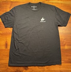 Ariat Men’s Black Bronco Flag Cowboy Western Short Sleeve Graphic T-Shirt Sz XL