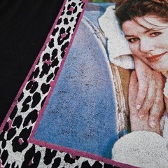 Shania Twain Shirt L/XL Black Graphic T Country Music Singer Cat Print