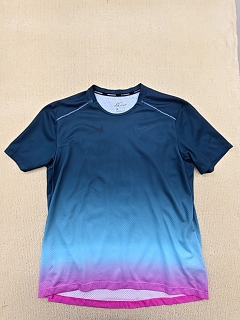 Nike Men’s Stride Dri-FIT ADV Short Sleeve Running Top L