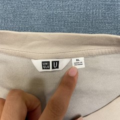 Uniqlo T Shirt Mens XL Beige Crew Neck Comfort Everyday Wear Summer Casual Tee