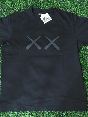 🔥Uniqlo KAWS x Warhol Men’s Black Rare Graphic Print T-Shirt Size XL