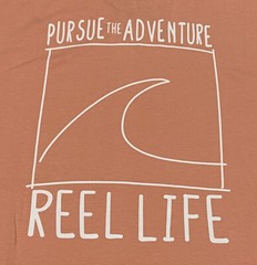 Reel Life Fishing Hook Logo T-Shirt Salmon Pink Men’s Size XL New with Tags