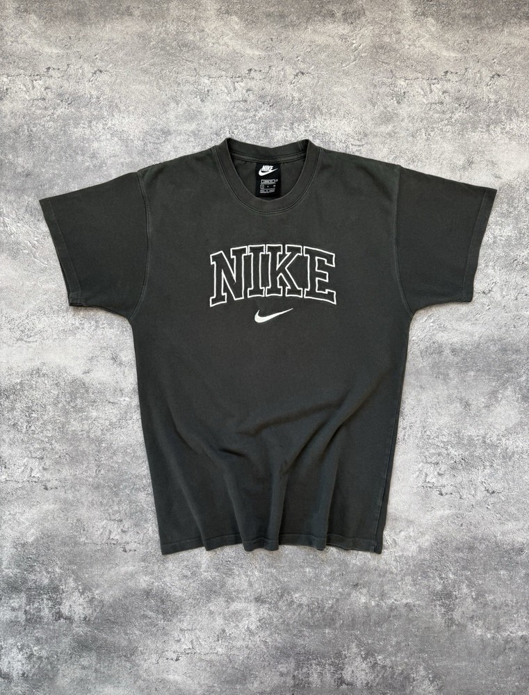VTG 90s Nike Center Logo T-Shirt Big Logo Swoosh Embroidered Gray Tee Y2K Size S
