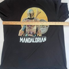 The Mandalorian Star Wars Officially Licensed Graphic T-Shirt Size L