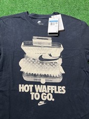 NIKE Hot Waffles To Go BLACK S/S T-SHIRT SZ: Medium Tall NWT HV9803-010