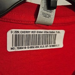Shrek Fest 2023 XL Cherry Red Gildan Brand T-Shirt Machine Wash Dry 100% Cotton