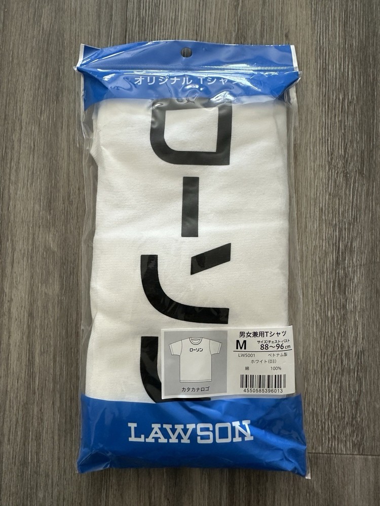 Family Mart Original T Shirt – White with Japanese Writing Size 88-96 cm Medium