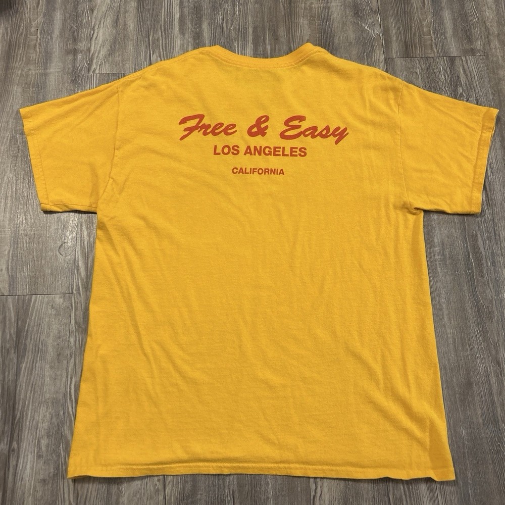 Free And Easy Urban Outfitters Special Edition Men’s Shirt Size Large
