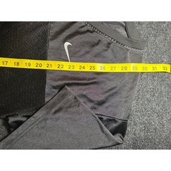 Nike V-Neck T-Shirt Black Mesh Panel Athletic Men’s L Streetwear Y2K