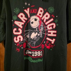 Disney T-Shirt Mens XL Green New Nightmare Before Christmas Scary and Bright Tee