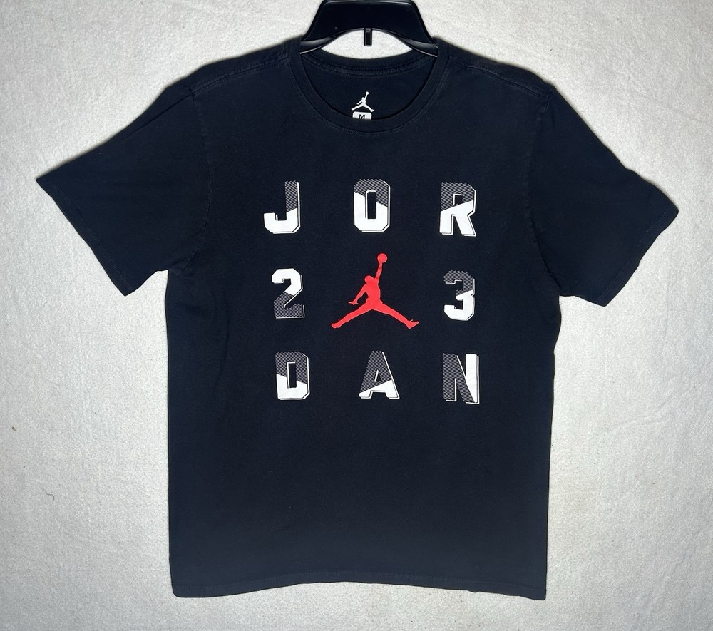 Jordan Men’s Black Jumpman JORDAN 23 Graphic Logo Crew Neck Tee, Size M