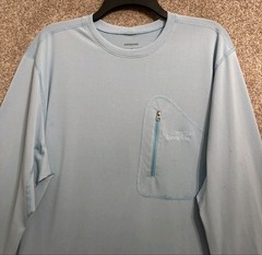 Patagonia Tropic Comfort Crew Shirt Men’s XL Blue Thumb Holes Fly Fishing 52115