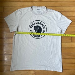 Fjallraven Sweden 1960 Logo Graphic T-Shirt Mens XL Off-White Short Sleeve Tee