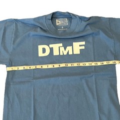 Bad Bunny DTMF T-Shirt Size Small Blue Plastic Chair Official Merch Puerto Rico