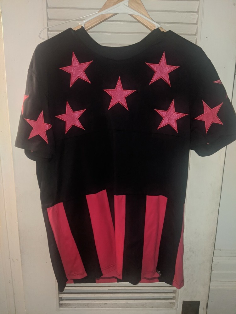 No Country T Shirt Size Medium