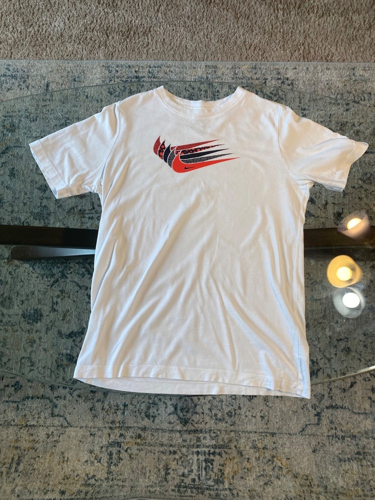 Nike The Nike Tee Mens XL White Graphic T-Shirt Multi Swoosh Short Sleeve