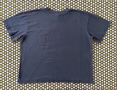 LAT Navy Blue Size L “Soy Inmigrante” Cropped Crewneck Short Sleeve T-Shirt