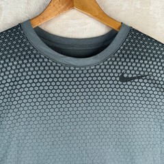 Nike Dri-Fit Men’s Size L Gray Gradient Geometric Running Crew-Neck T-Shirt
