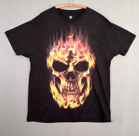 Flaming Skull on Black T-shirt XL 46-48 chest 30″ length by Celebrate Halloween