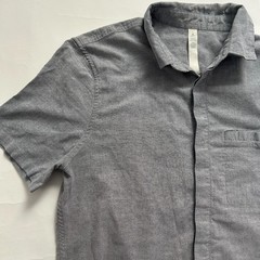 Lululemon Shirt Mens sz S Gray Short Sleeve Button Up Business Casual Preppy