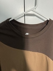 Nike Sportswear Colorblock Tee Mens L Brown Tan Asymmetric Curved Seam Cotton