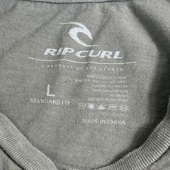 Rip Curl T Shirt Mens L Green Short Sleeve Standard Fit Skeleton Hula Girls Tee