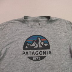 Patagonia Shirt Mens Large Gray Short Sleeve Crew Neck Casual Outdoors