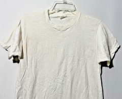 Vintage 1980s Fruit of the Loom Mens Sz M White Thrashed Shirt Single Stitch USA