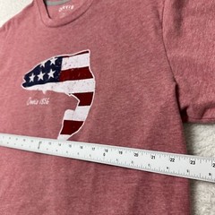 Orvis men’s shirt sz XL classic collection crew neck classic American flag logo