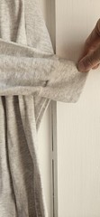 NWT GIDAN Ultra Cotton men Sz M *NEWTS* Lizards graphic light gray
