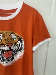 NWOT Gorgeous Bright Orange Growling Tiger Classic Graphic S/S Tee Unisex Medium