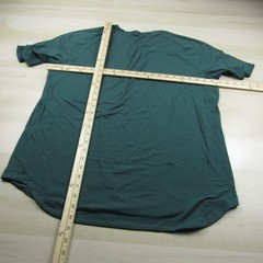 Lululemon Shirt Mens Extra Large Green Long Curved Hem Tech Performance Stretch